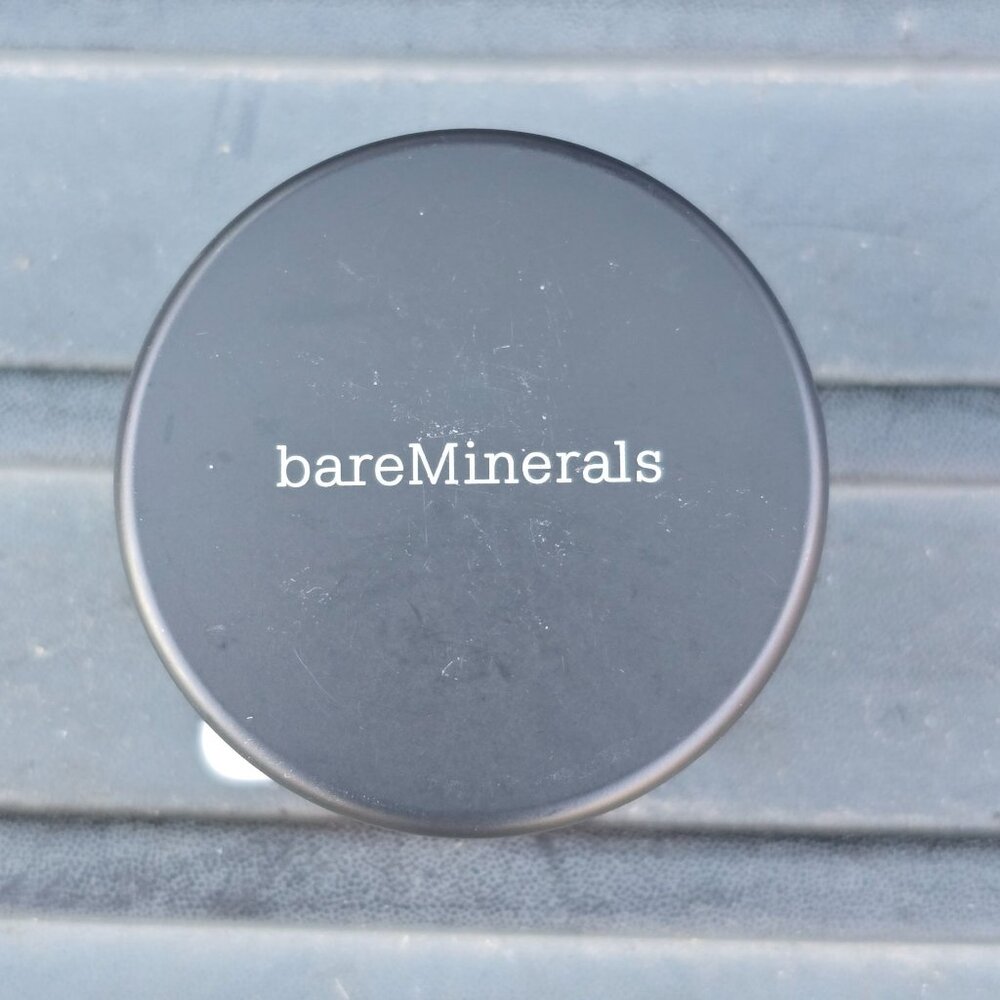 BareMinerals All Over Face Powder Warmth .05 Oz Bronzer Makeup Glow Lightweight - Picture 4 of 4
